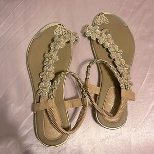 these shoes are the brand Atalina size 9.